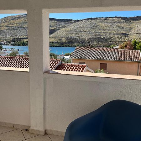 Apartmani Mlinar-One Bedroom Seaview Гребастика Экстерьер фото
