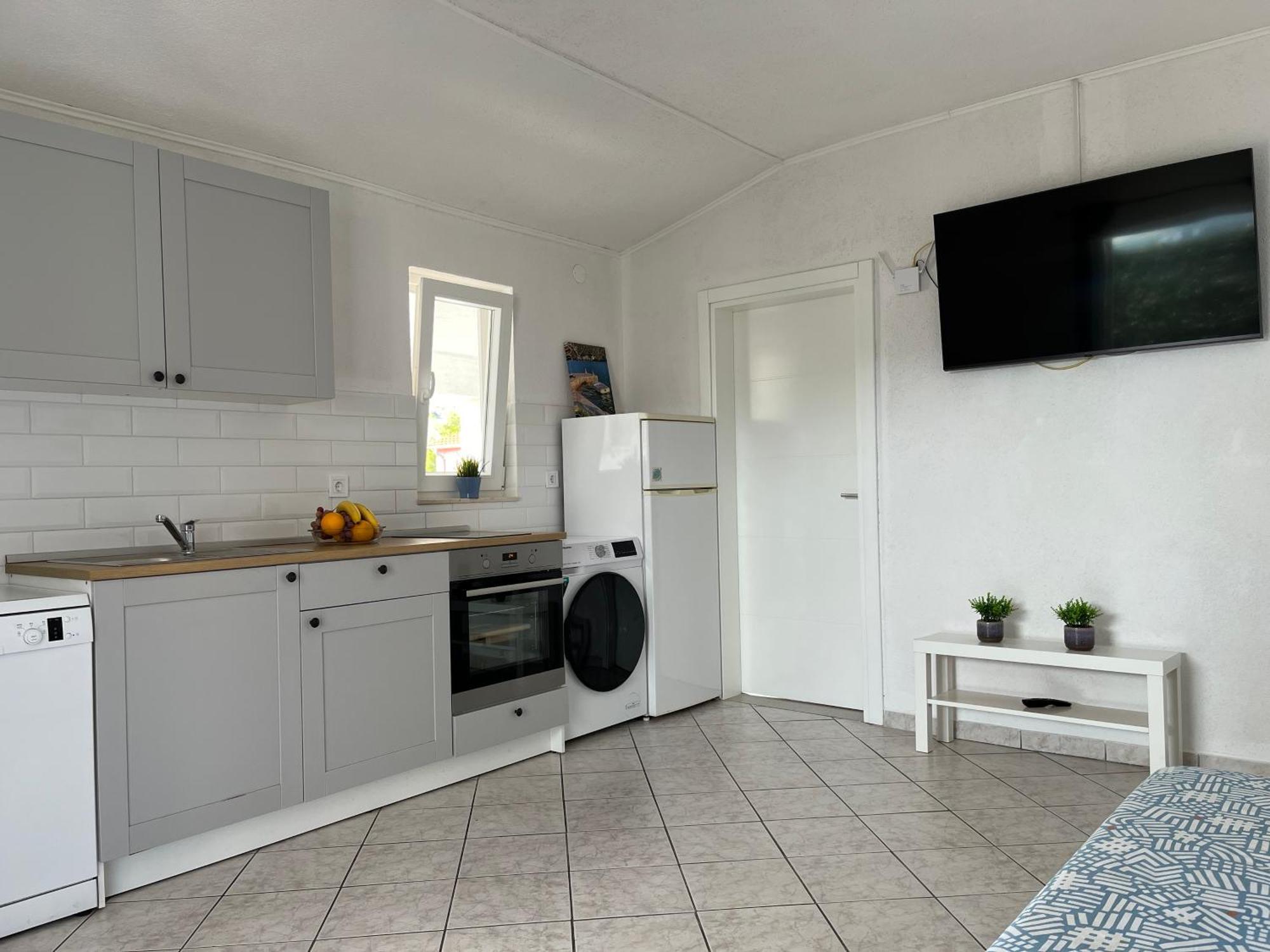 Apartmani Mlinar-One Bedroom Seaview Гребастика Экстерьер фото